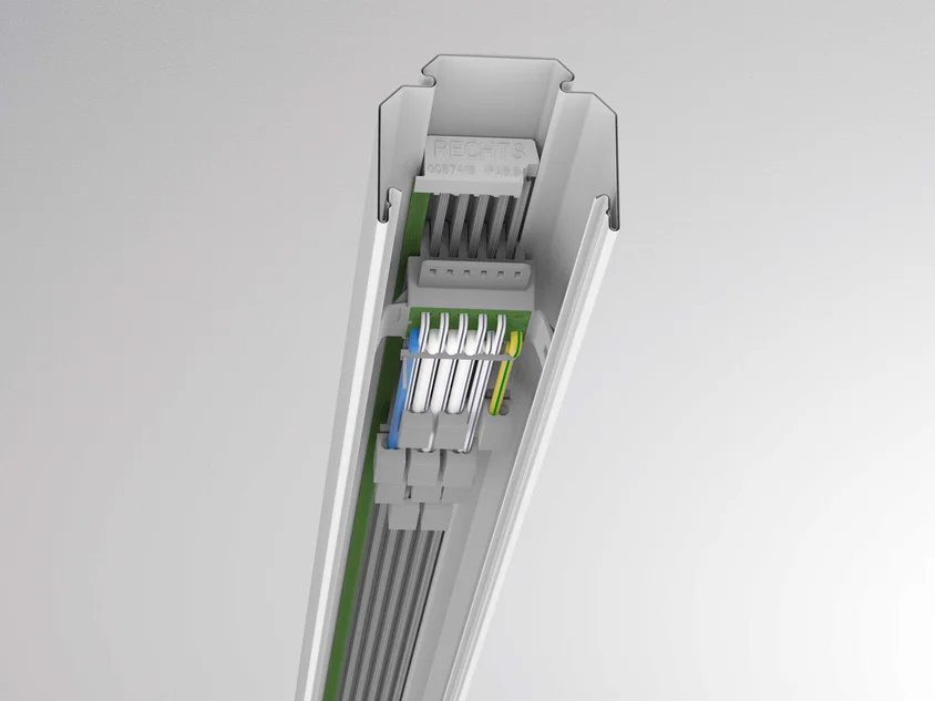 TRAIL SYSTEM ACCESSORY FEED IN-OUT