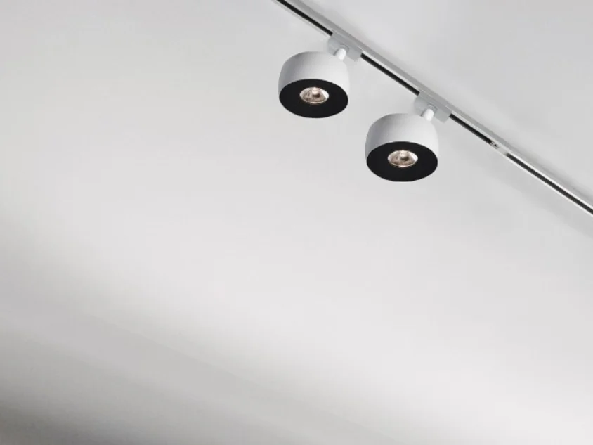 VOLARE ADAPTER