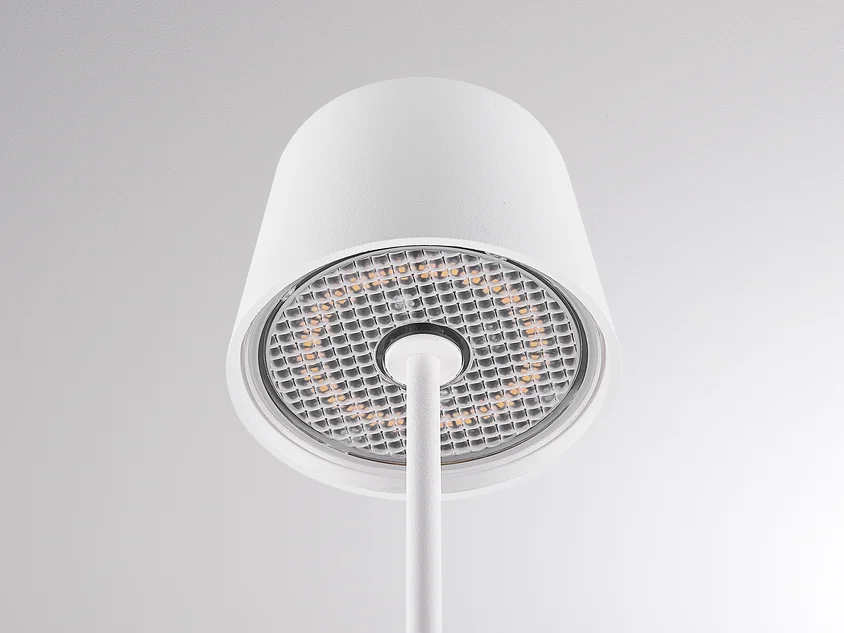 Aesta Mini T