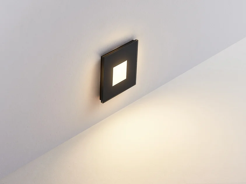 WALL 68R GLASS